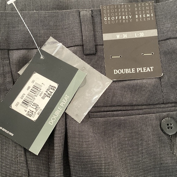 Geoffrey Beene Dress Pants - Picture 2 of 3
